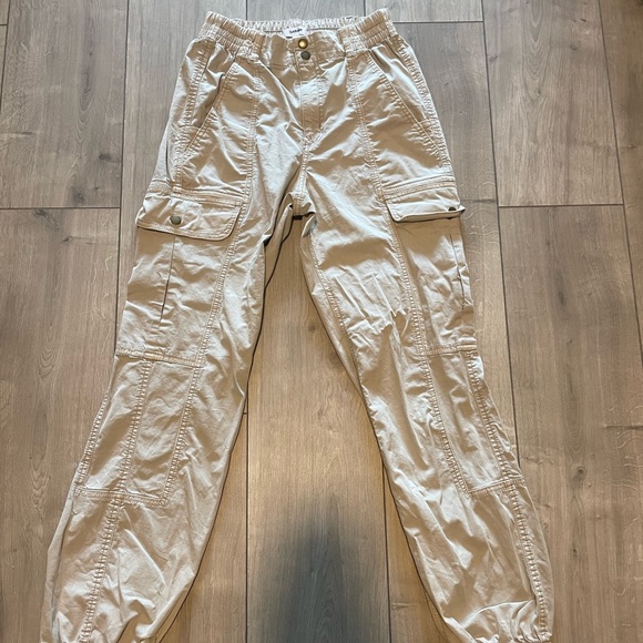 Cargo pants - Picture 2 of 3